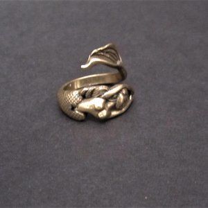 Adjustable  gold  tone  Mermaid  ring